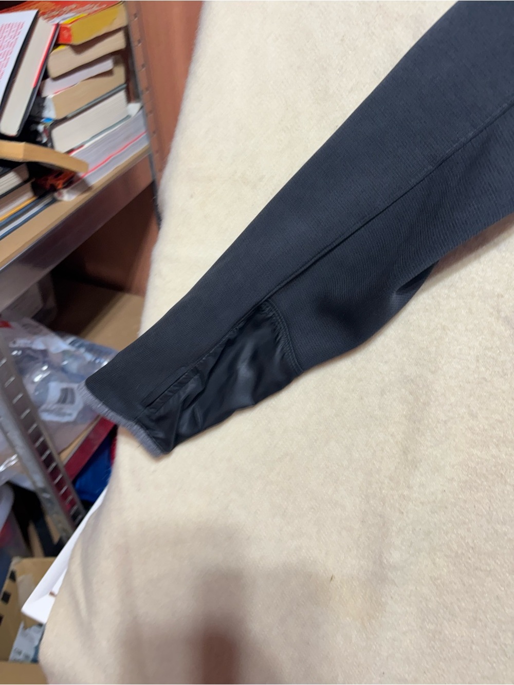 ♻️ Under Armour ColdGear Full Zip Hooded Jacket XL | Black Performance Fleece - Picture 9 of 10